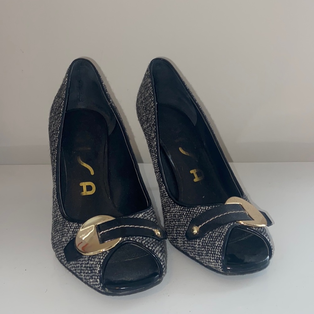 Grey/Black Tweed Heels - EUC